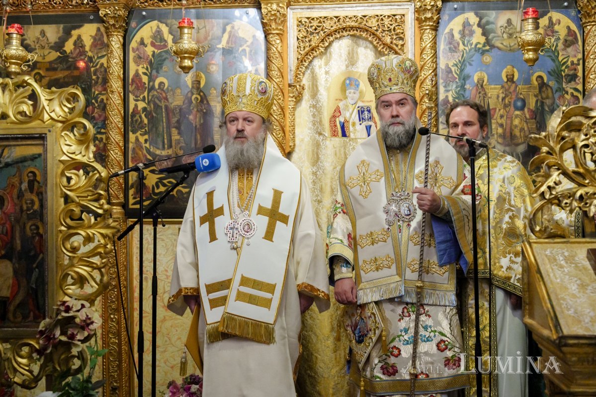 Mitropolitul de Serres și Nigrita la Biserica „Sfântul Gheorghe”‑Nou 349999