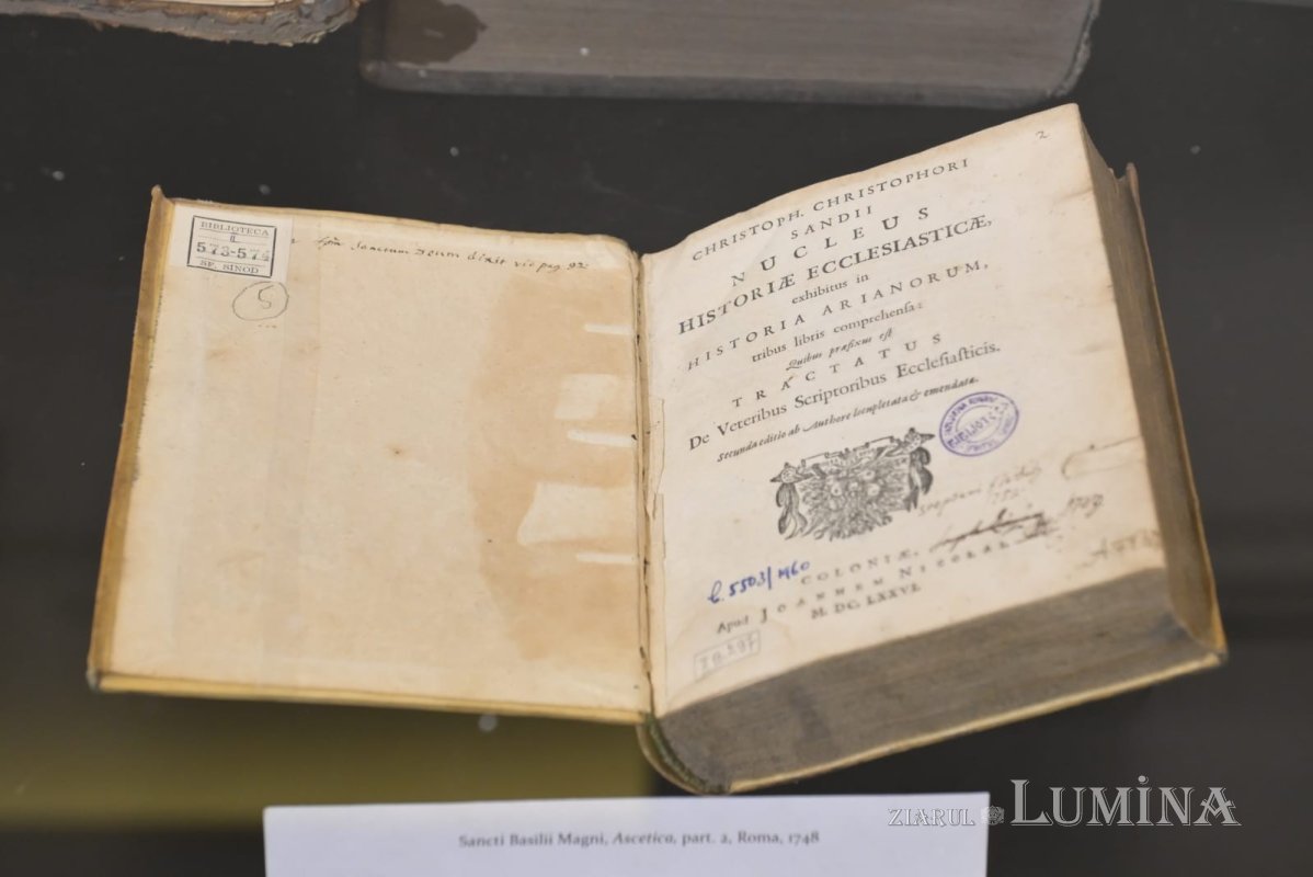 Expoziție de carte veche la Muzeul Național al Literaturii Române 350379