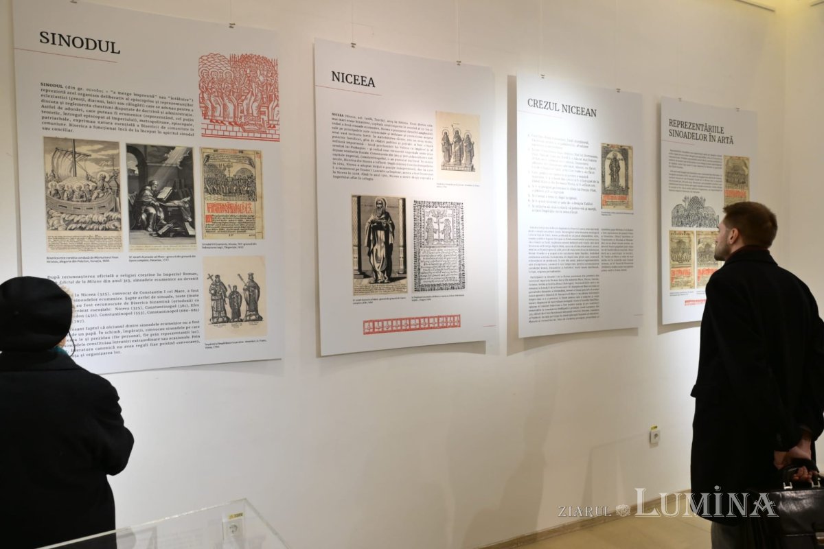 Expoziție de carte veche la Muzeul Național al Literaturii Române 350384