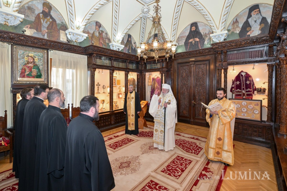 Promovări în rang pentru slujitori din Arhiepiscopia Bucureștilor 350401