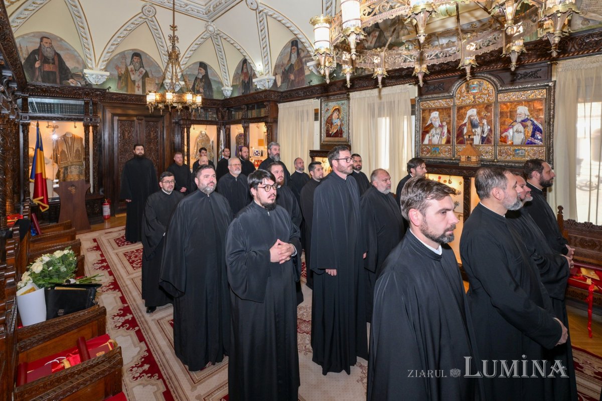 Promovări în rang pentru slujitori din Arhiepiscopia Bucureștilor 350407