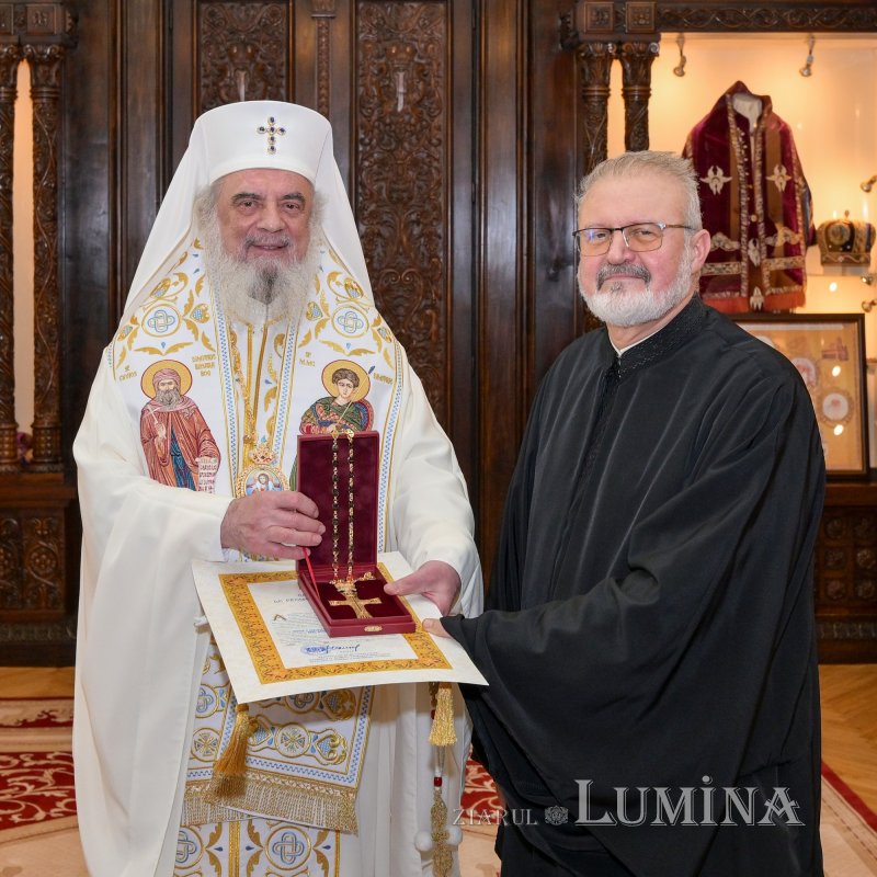 Promovări în rang pentru slujitori din Arhiepiscopia Bucureștilor 350412