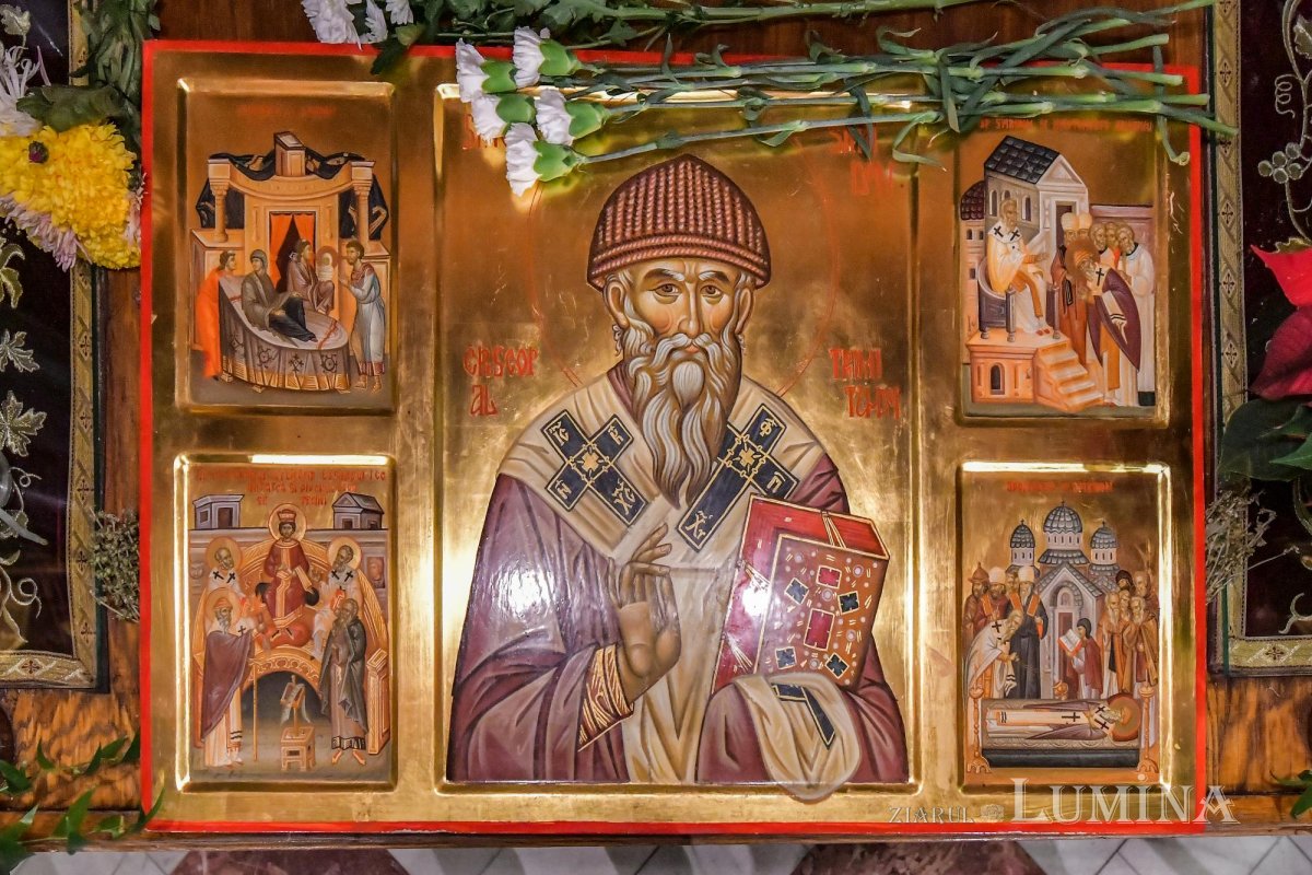 Sclipirile Luminii: Biserica „Sfântul Spiridon”-Nou din Bucureşti 350461