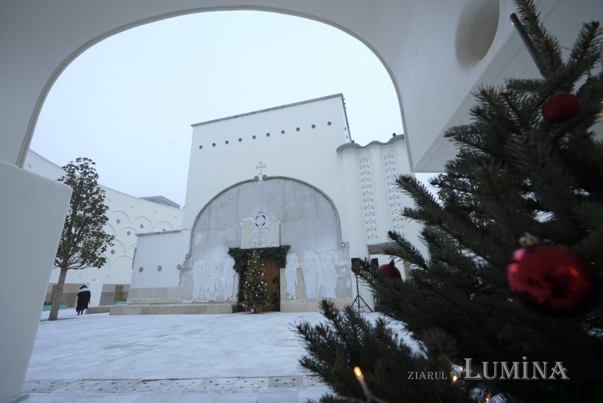 Sfințirea noului lăcaș de cult al Fundației „Sfânta Tecla” din Capitală 350609