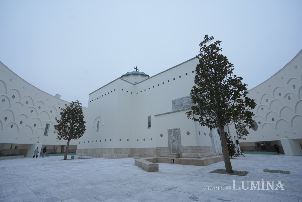 Sfințirea noului lăcaș de cult al Fundației „Sfânta Tecla” din Capitală 350610