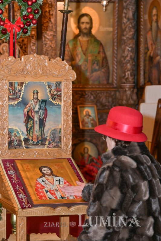 Prăznuire luminoasă la Biserica „Sfântul Elefterie”-Nou din București 350698