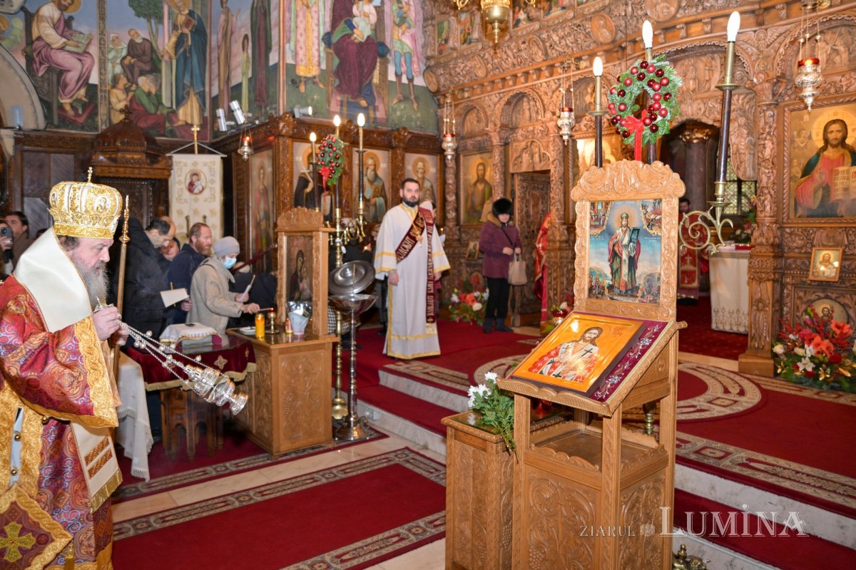 Prăznuire luminoasă la Biserica „Sfântul Elefterie”-Nou din București 350703