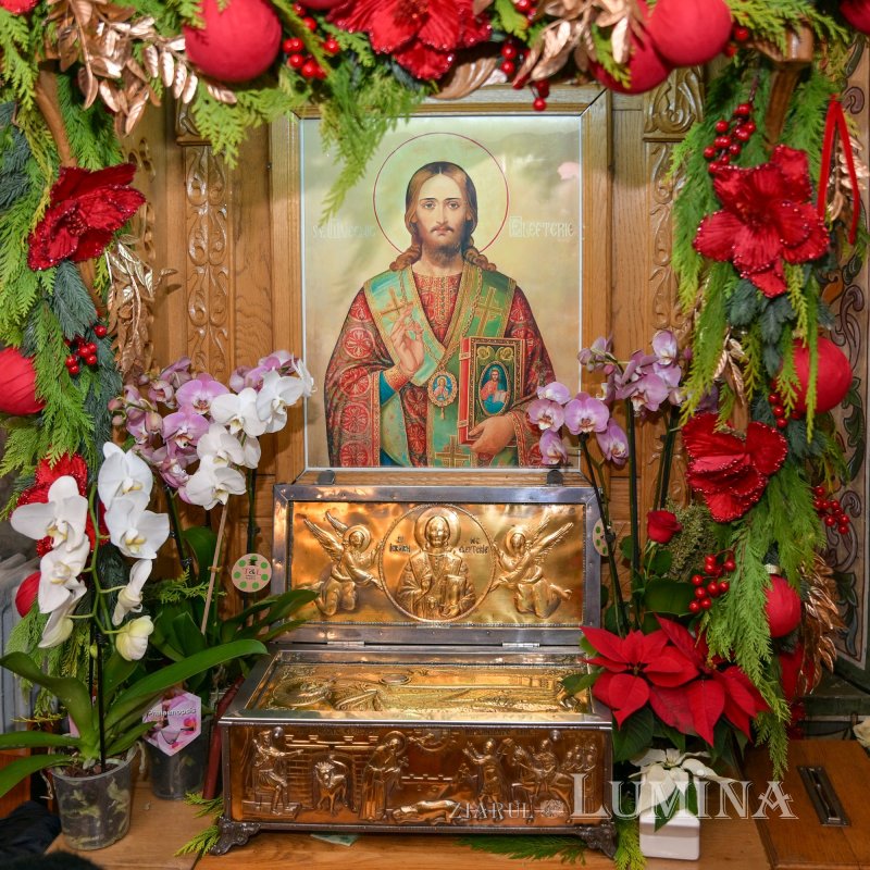 Prăznuire luminoasă la Biserica „Sfântul Elefterie”-Nou din București 350707