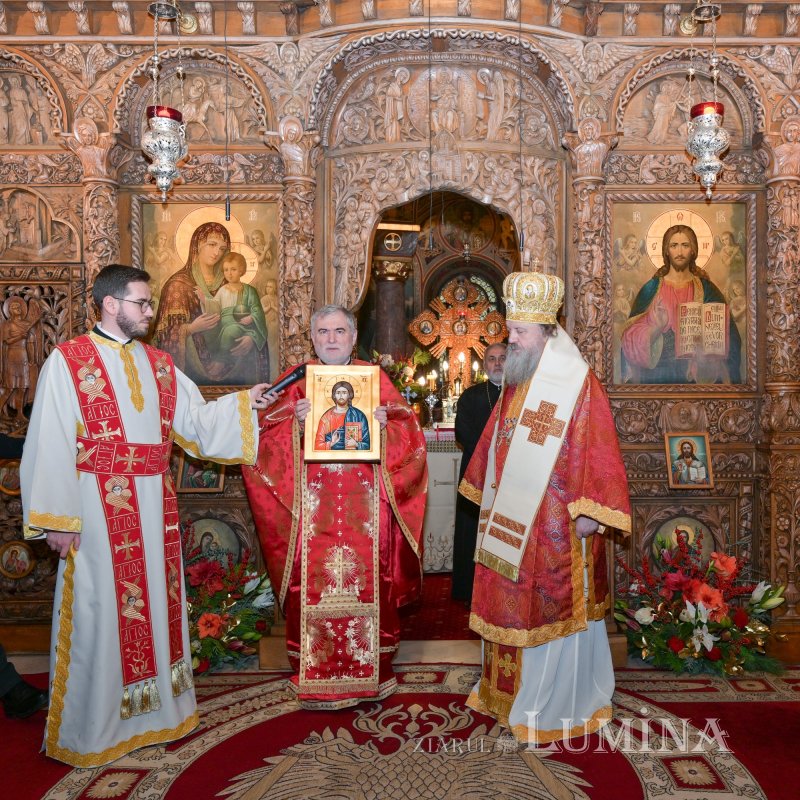 Prăznuire luminoasă la Biserica „Sfântul Elefterie”-Nou din București 350712