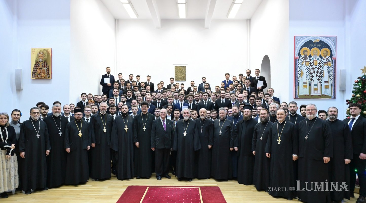 Concertul tradițional de colinde al Facultății de Teologie Ortodoxă din București 350760