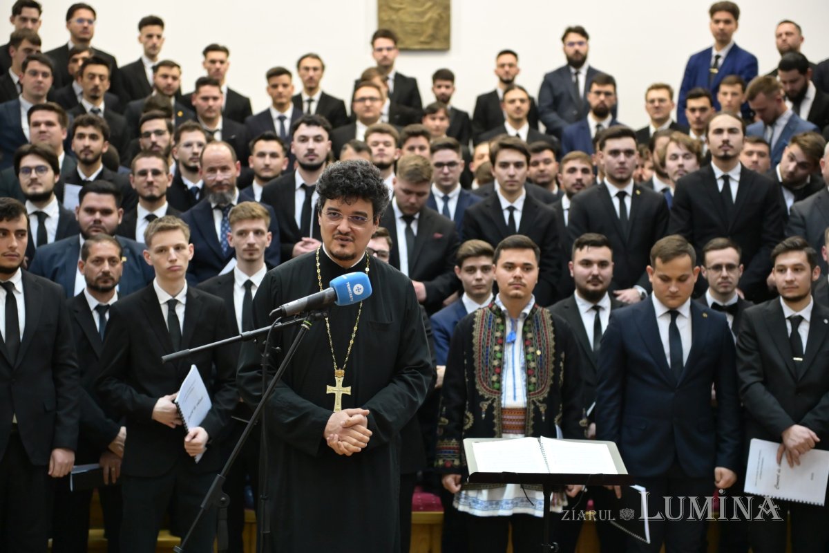 Concertul tradițional de colinde al Facultății de Teologie Ortodoxă din București 350761
