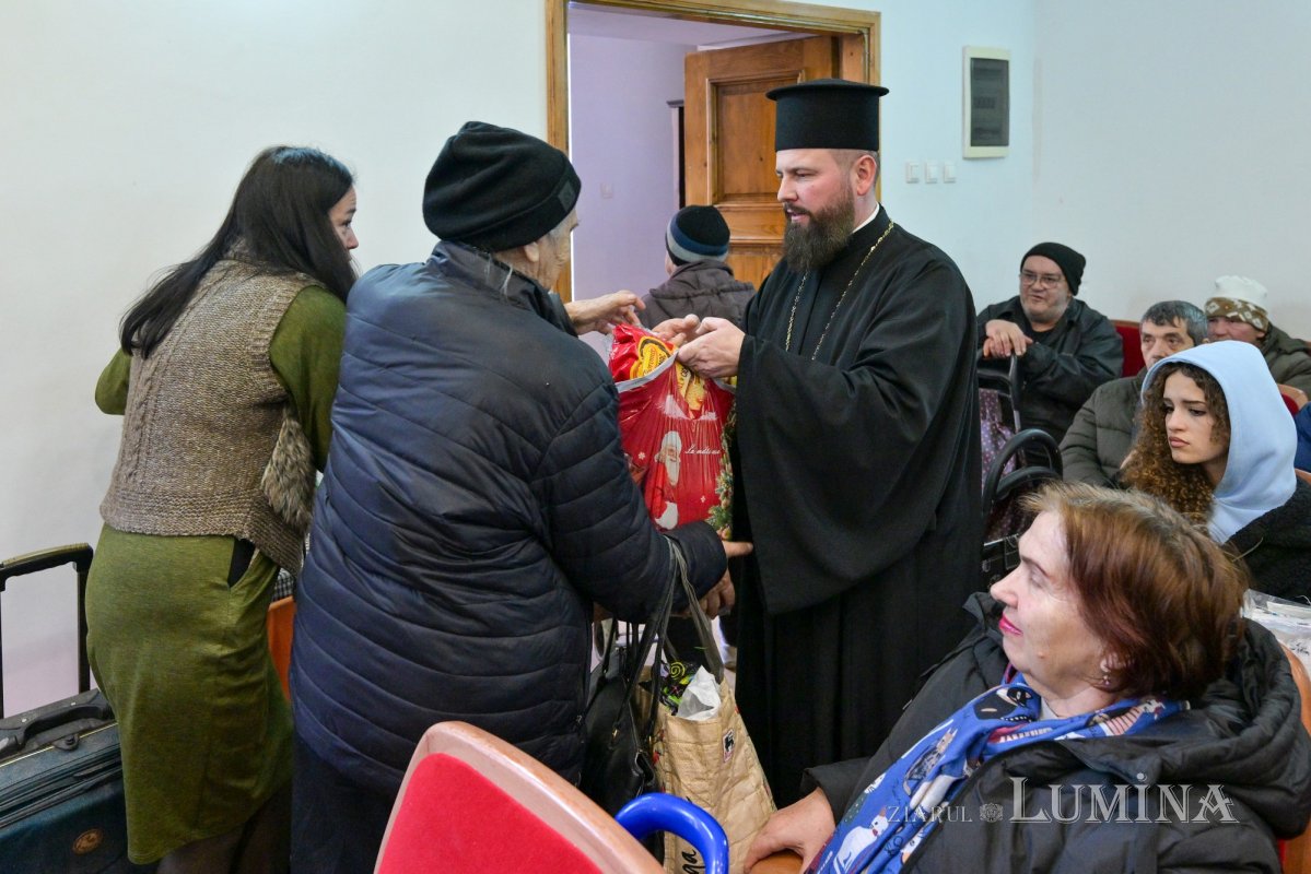 Daruri pentru 200 de familii din partea Protoieriei Sector 3 Capitală  351191