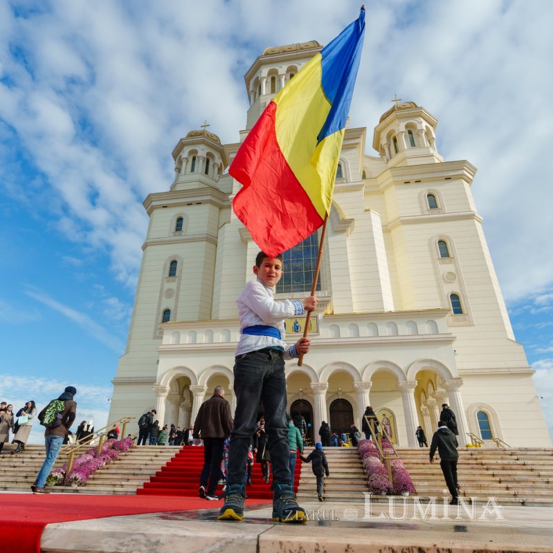 Programul de vizitare a Catedralei Naționale în perioada 24 decembrie 2025 - 8 ianuarie 2026 351112