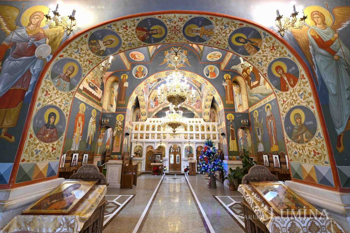 Sclipirile Luminii: Biserica „Sfântul Daniil Sihastrul”, Bucureşti 351024