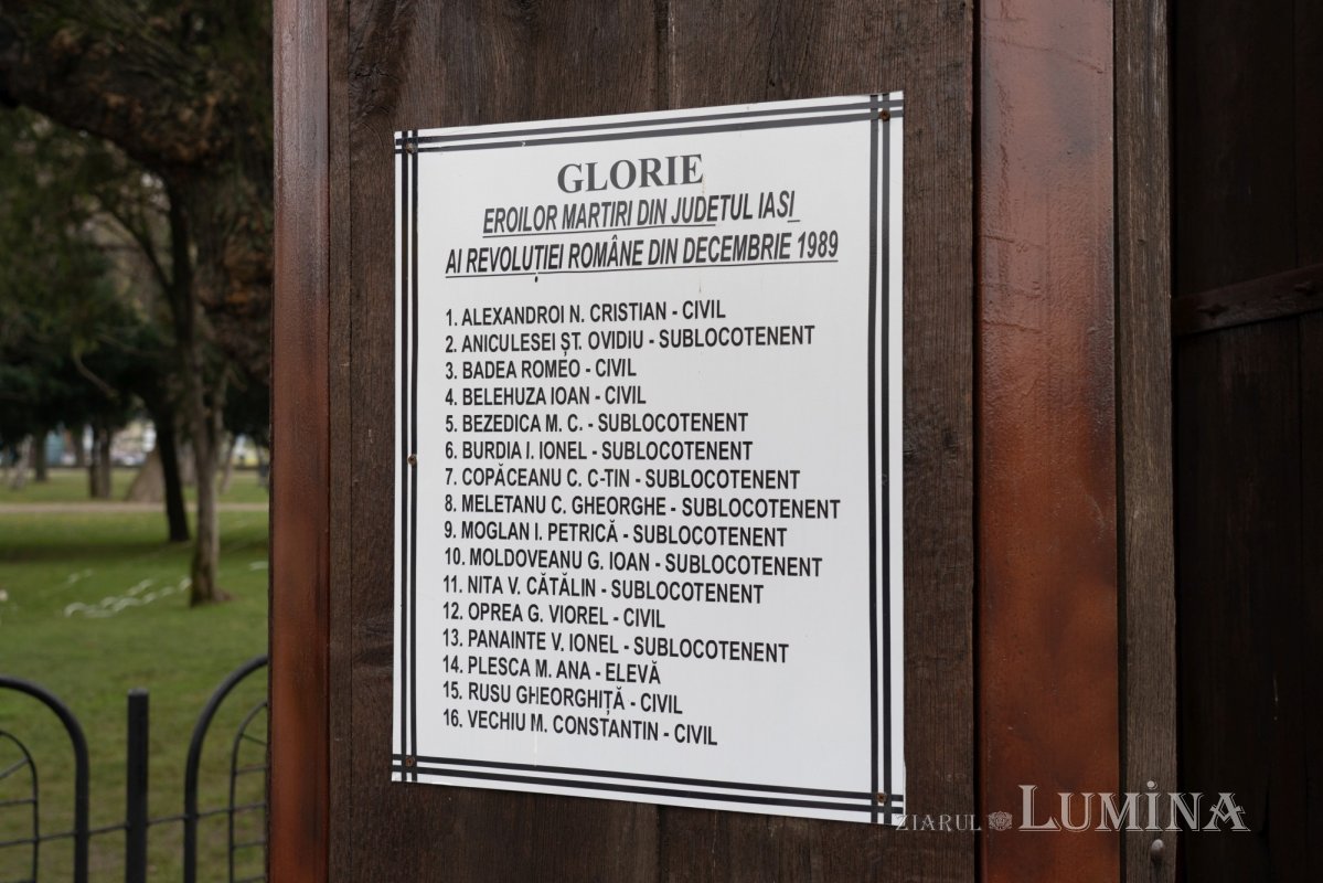 Slujbă de pomenire pentru eroii Revoluției din ’89 351465