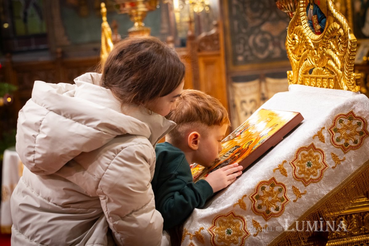 Concert de colinde la Catedrala Patriarhală din București 351611