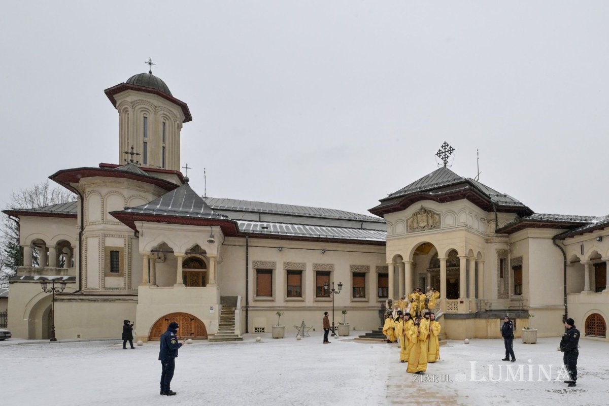Prăznuire solemnă a Nașterii Domnului pe Colina Bucuriei 351637