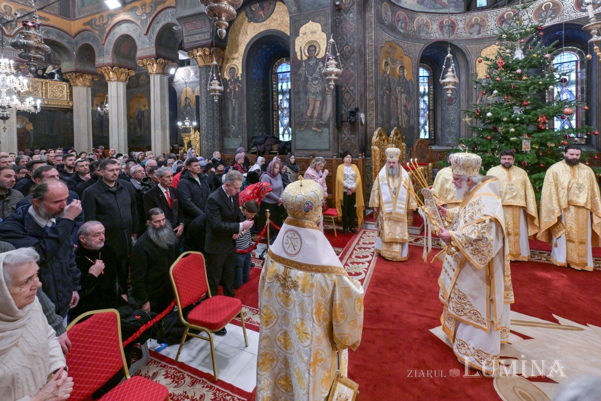 Prăznuire solemnă a Nașterii Domnului pe Colina Bucuriei 351656