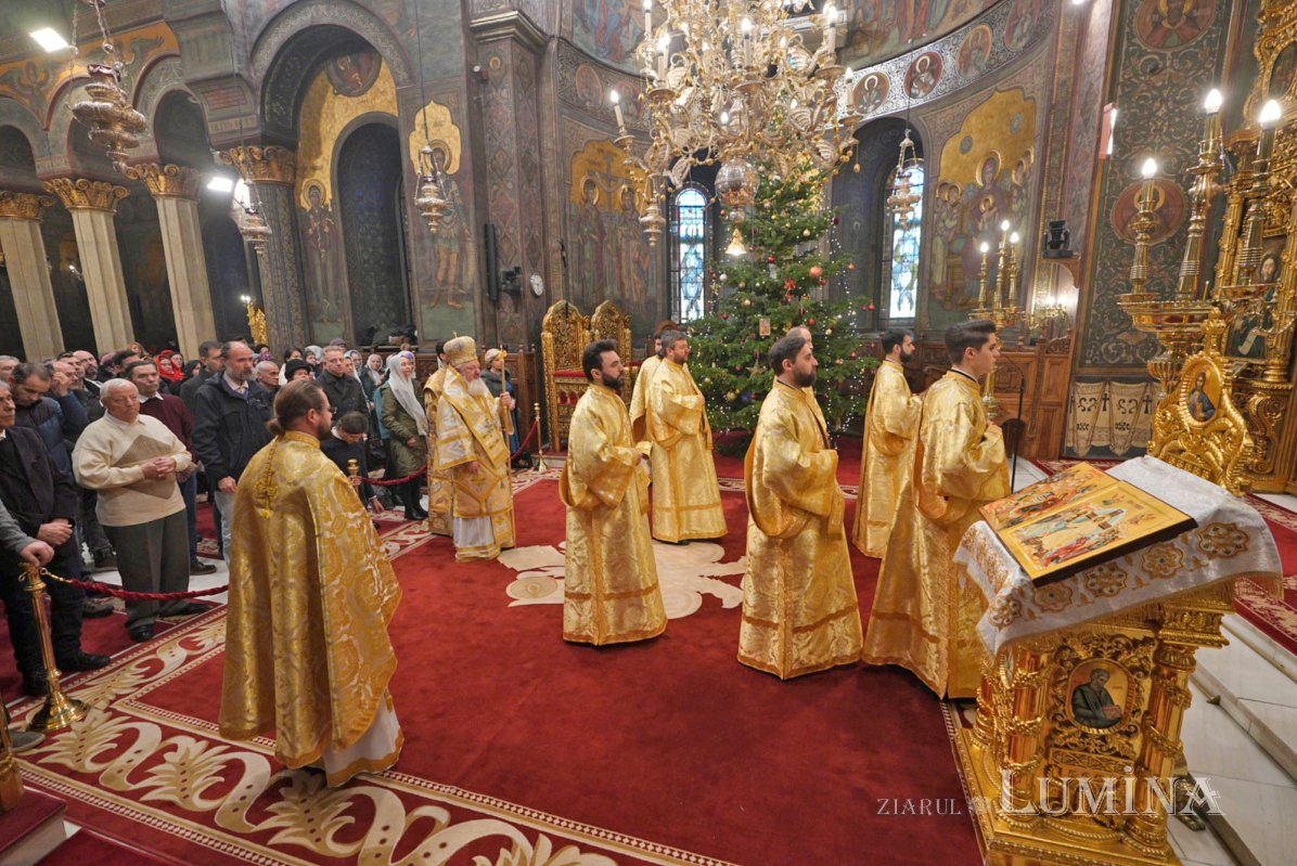 Duminica după Nașterea Domnului la Catedrala Patriarhală 351780