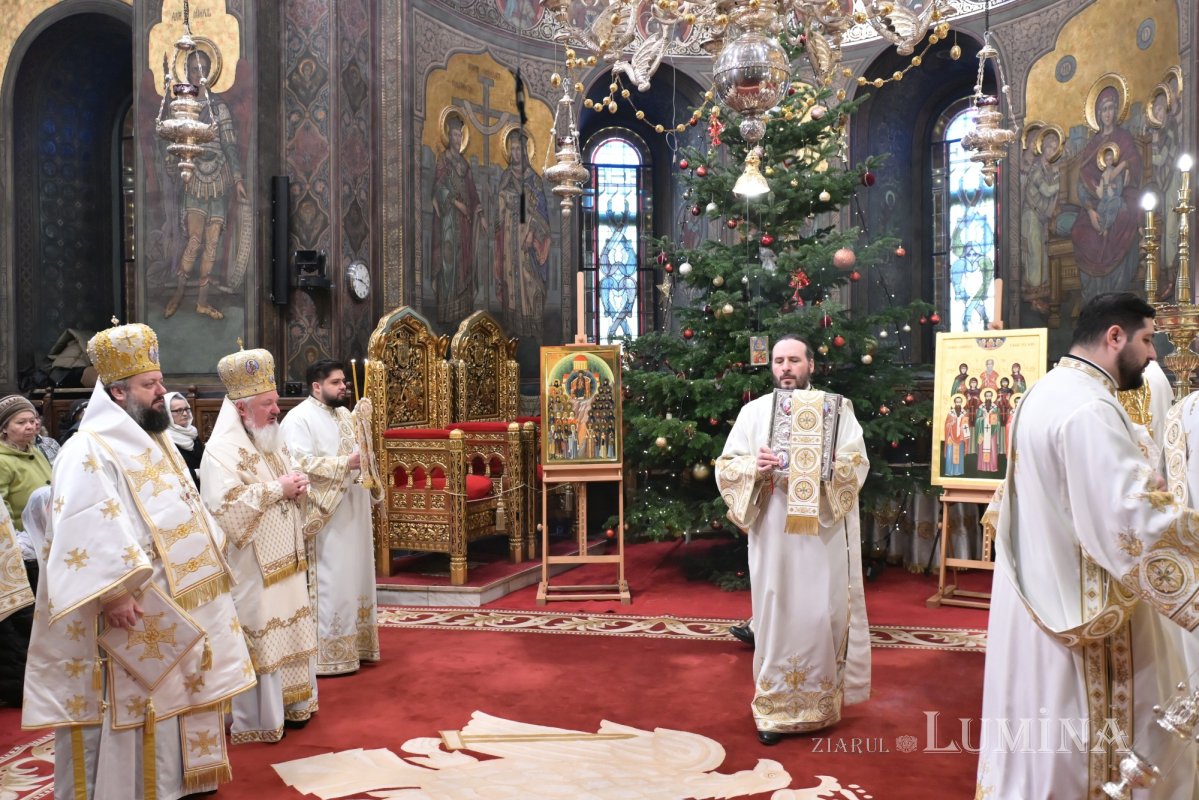 Prima zi a Anului Nou la Catedrala Patriarhală 352069