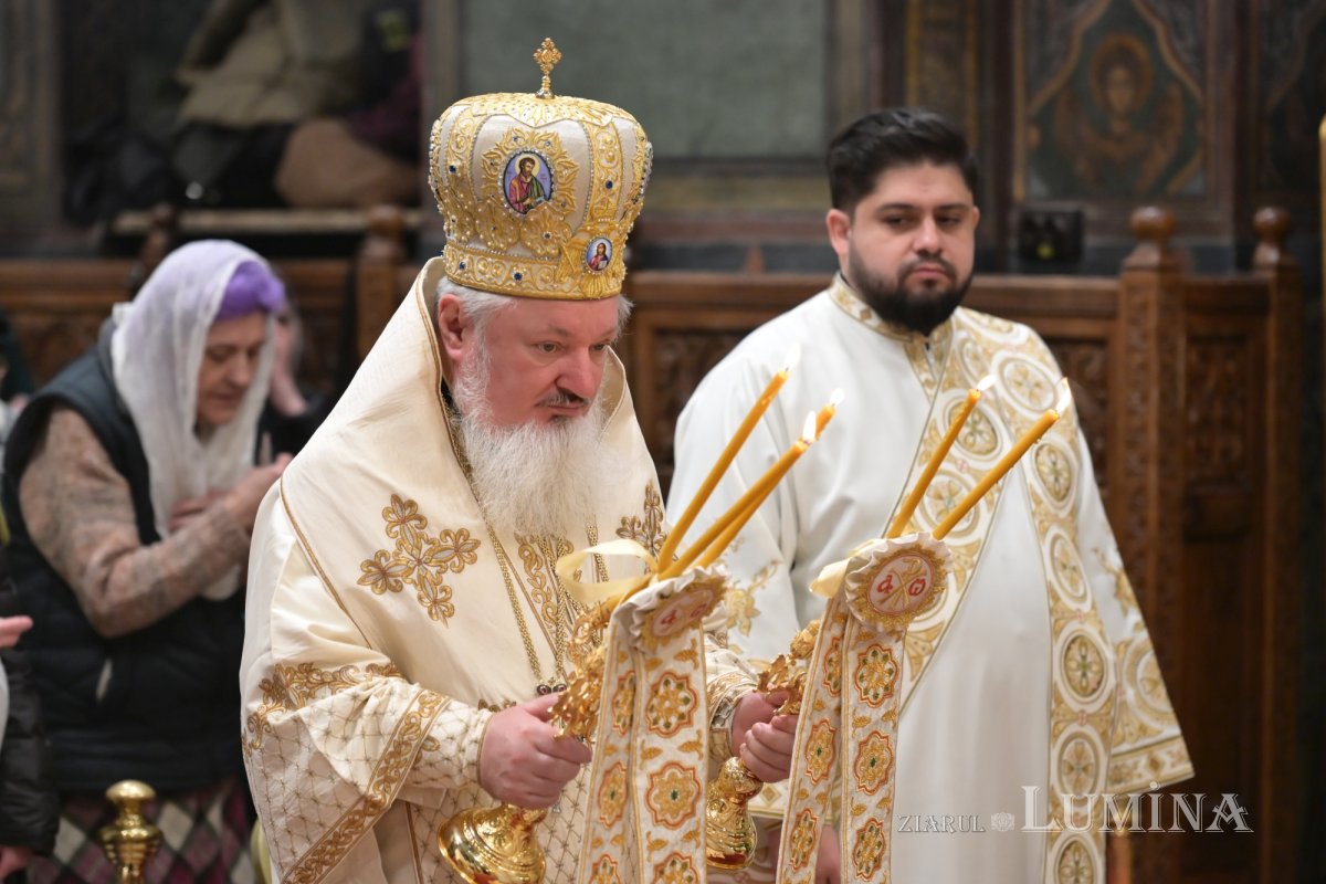 Prima zi a Anului Nou la Catedrala Patriarhală 352070
