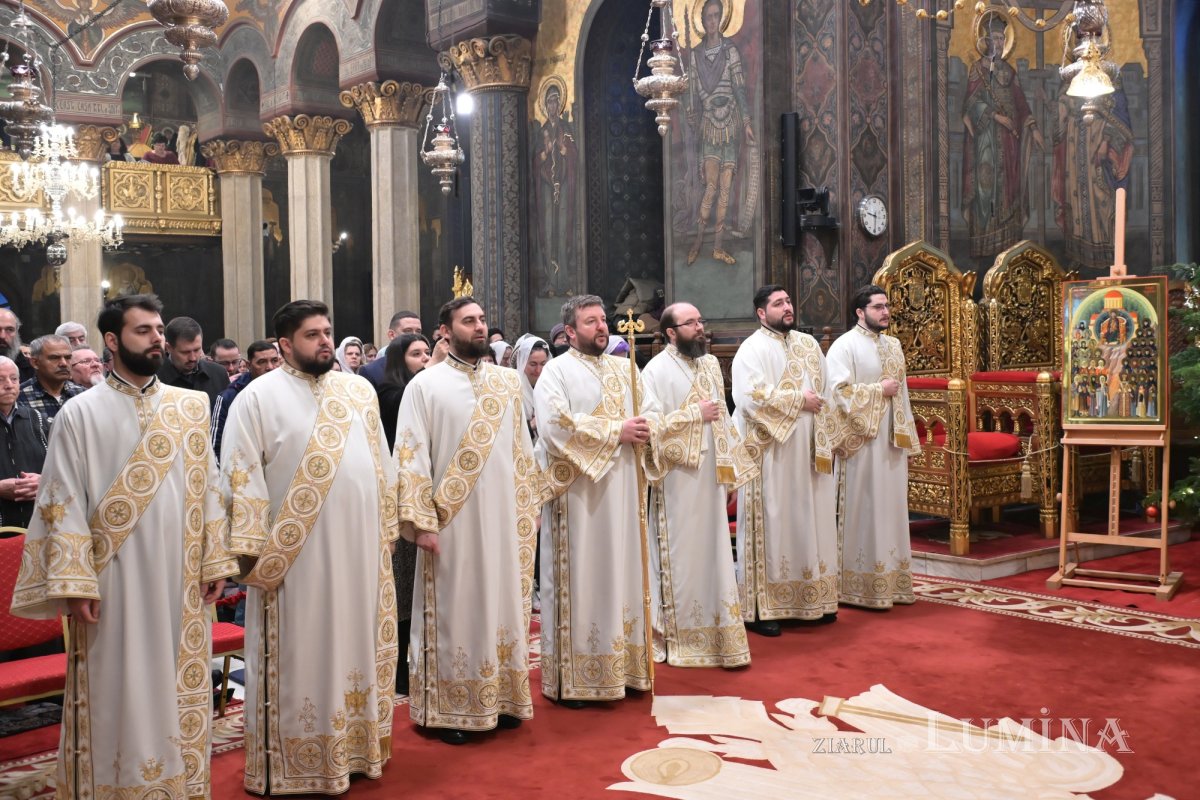Prima zi a Anului Nou la Catedrala Patriarhală 352072