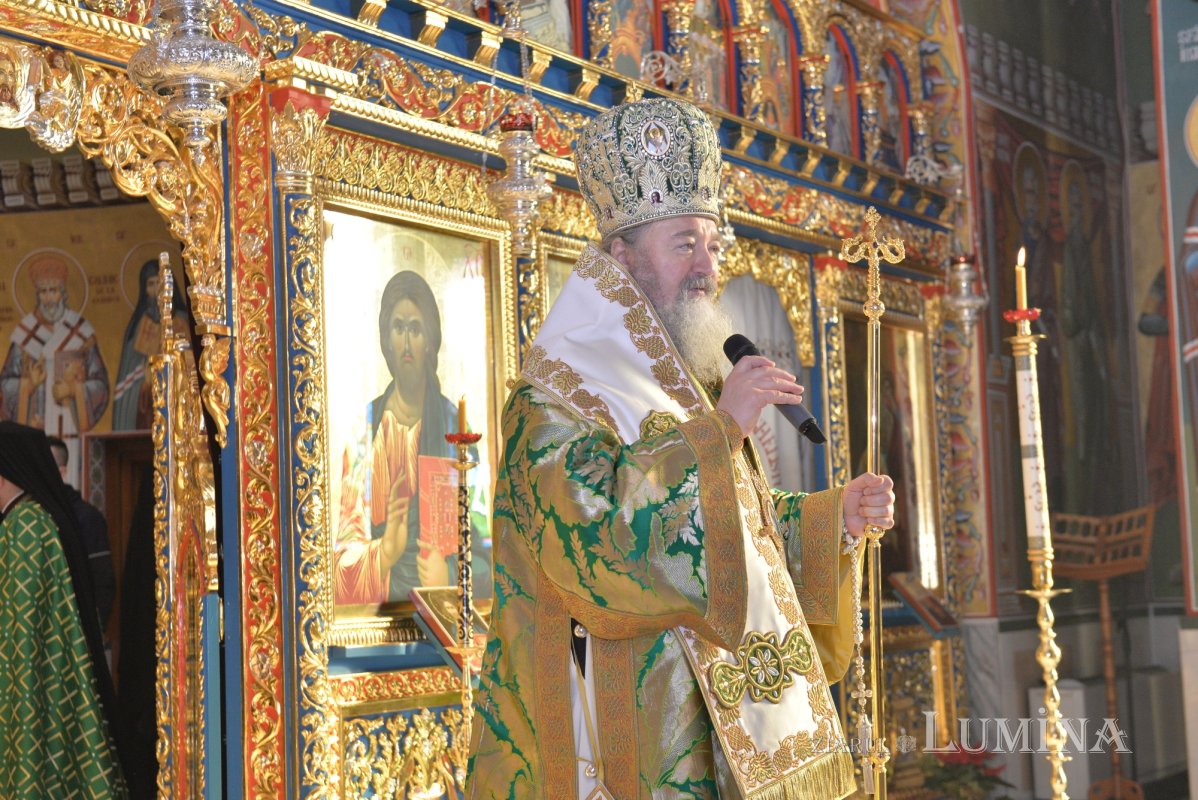 Sfântul Serafim de Sarov cinstit la Mănăstirea Pantocrator 352158