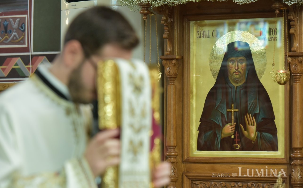 Sfântul Nichifor, izbăvitorul de lepra patimilor 352174