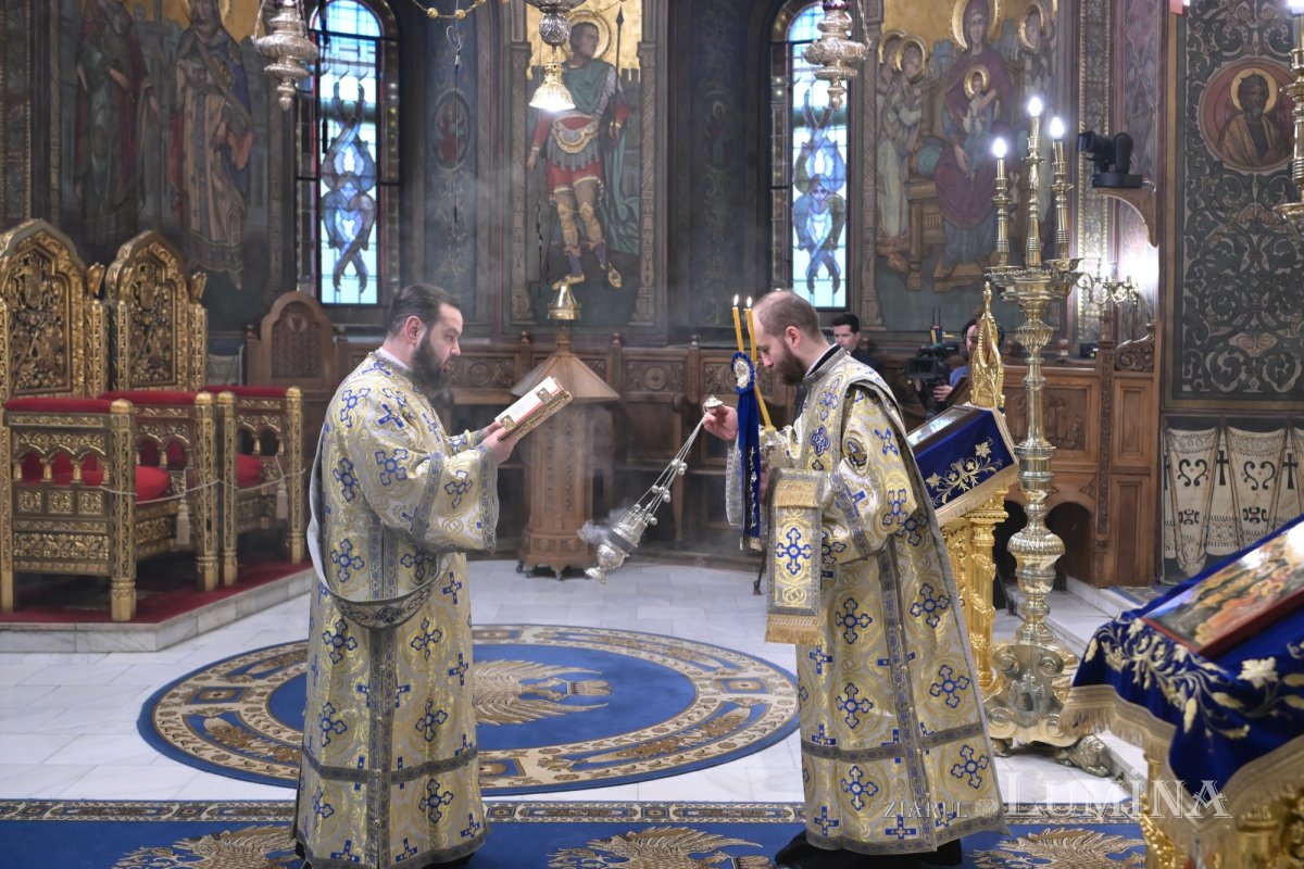 Dumnezeiasca Arătare celebrată pe Colina Bucuriei 352265