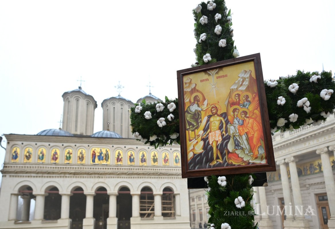 Dumnezeiasca Arătare celebrată pe Colina Bucuriei 352270