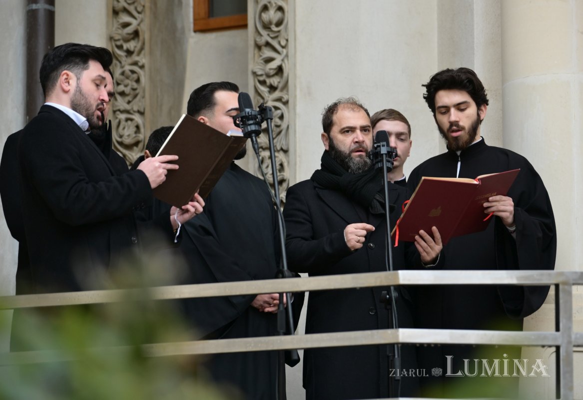 Dumnezeiasca Arătare celebrată pe Colina Bucuriei 352271