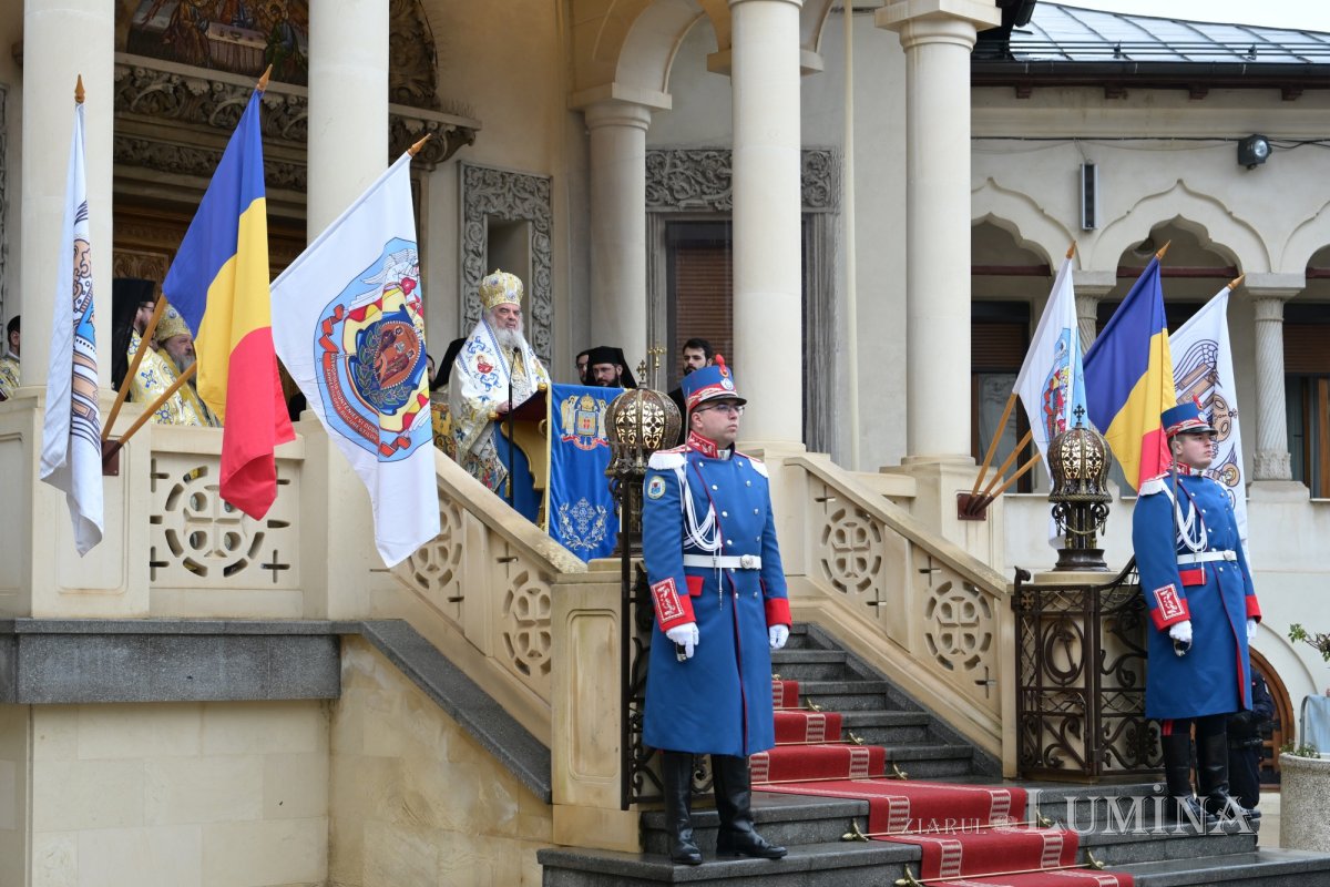 Dumnezeiasca Arătare celebrată pe Colina Bucuriei 352275