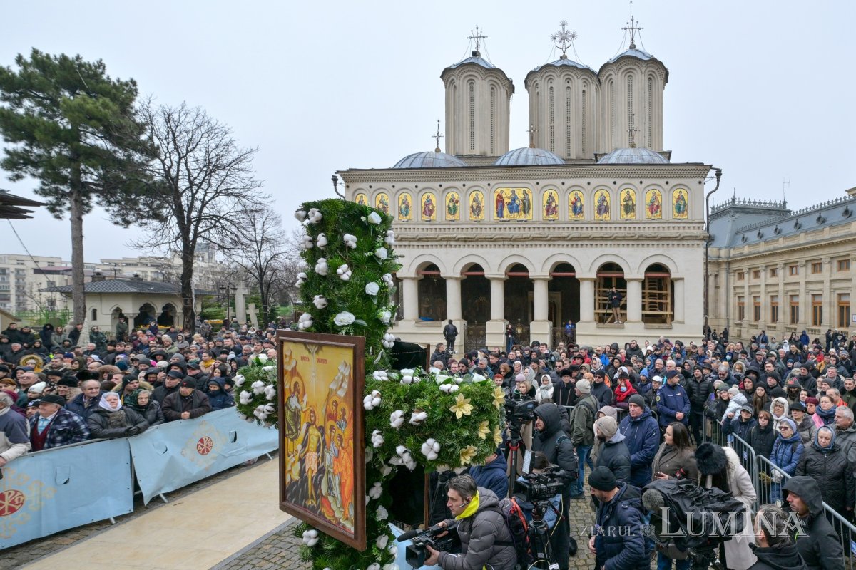Dumnezeiasca Arătare celebrată pe Colina Bucuriei 352295