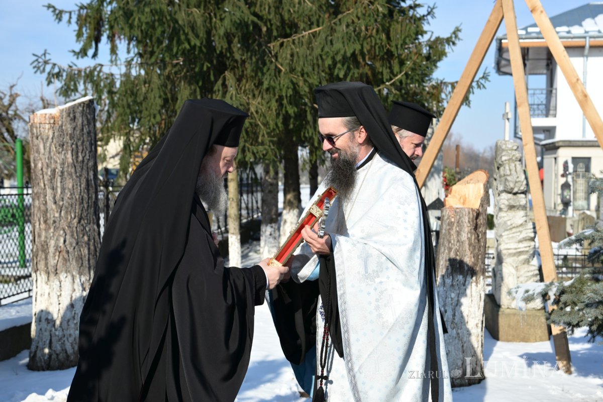 Deshumarea osemintelor Cuvioasei Mucenițe Evloghia de la Samurcășești 352872