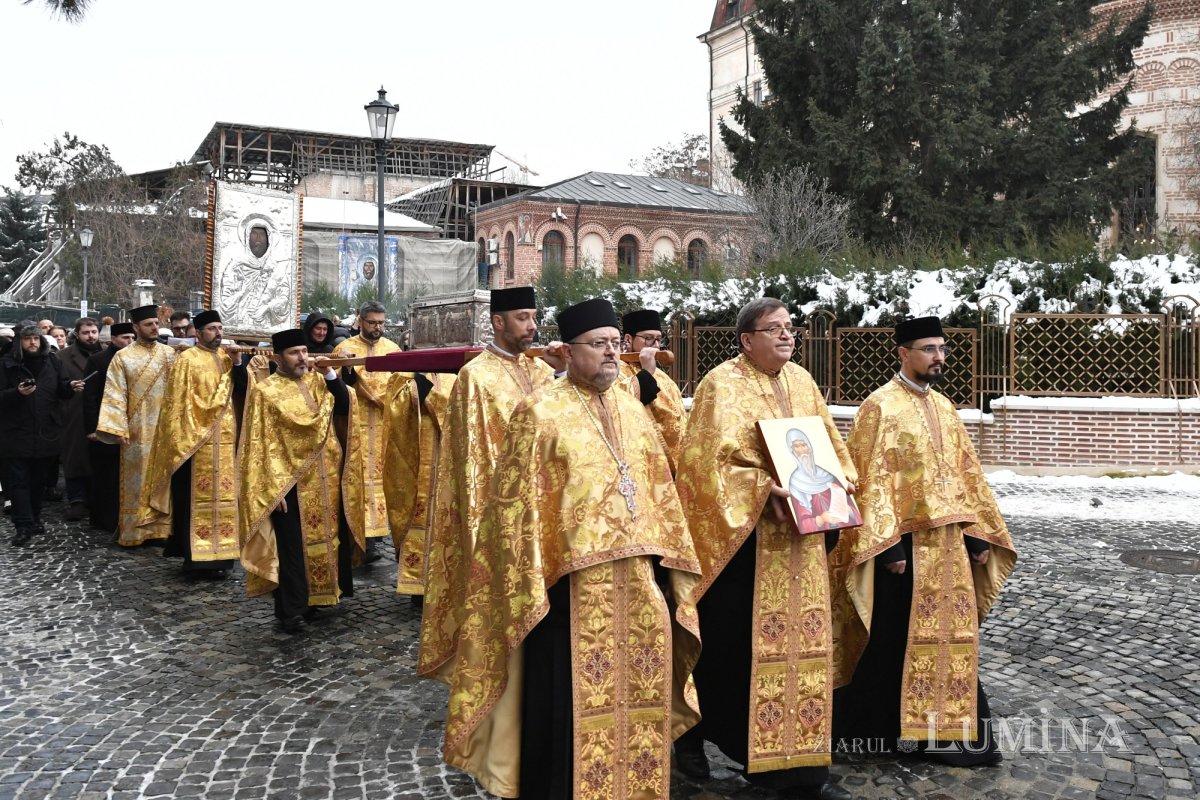 Procesiune la Biserica Domnească din Capitală în ajunul hramului 353015