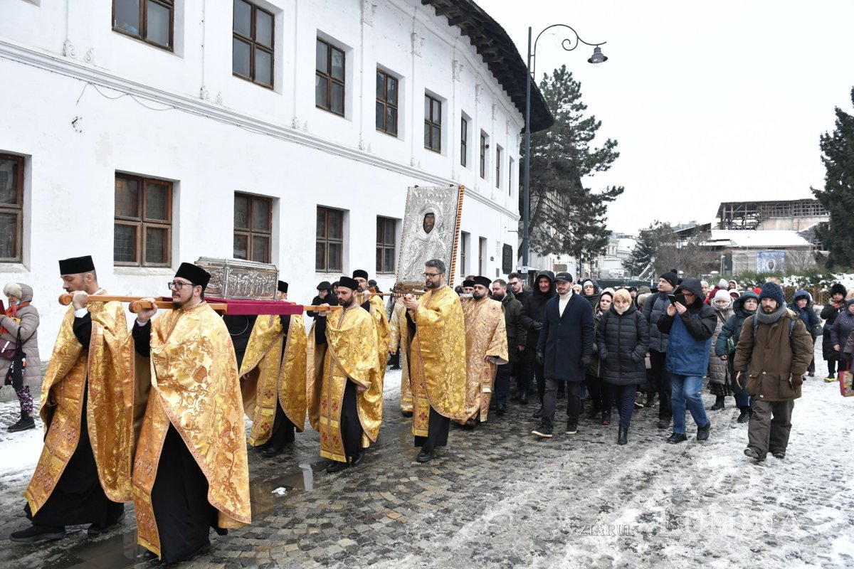 Procesiune la Biserica Domnească din Capitală în ajunul hramului 353018