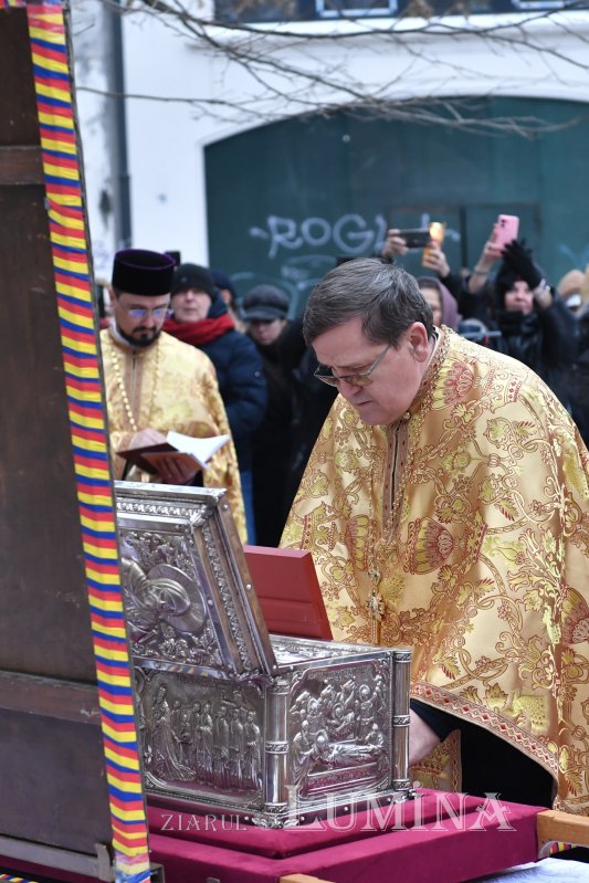 Procesiune la Biserica Domnească din Capitală în ajunul hramului 353020