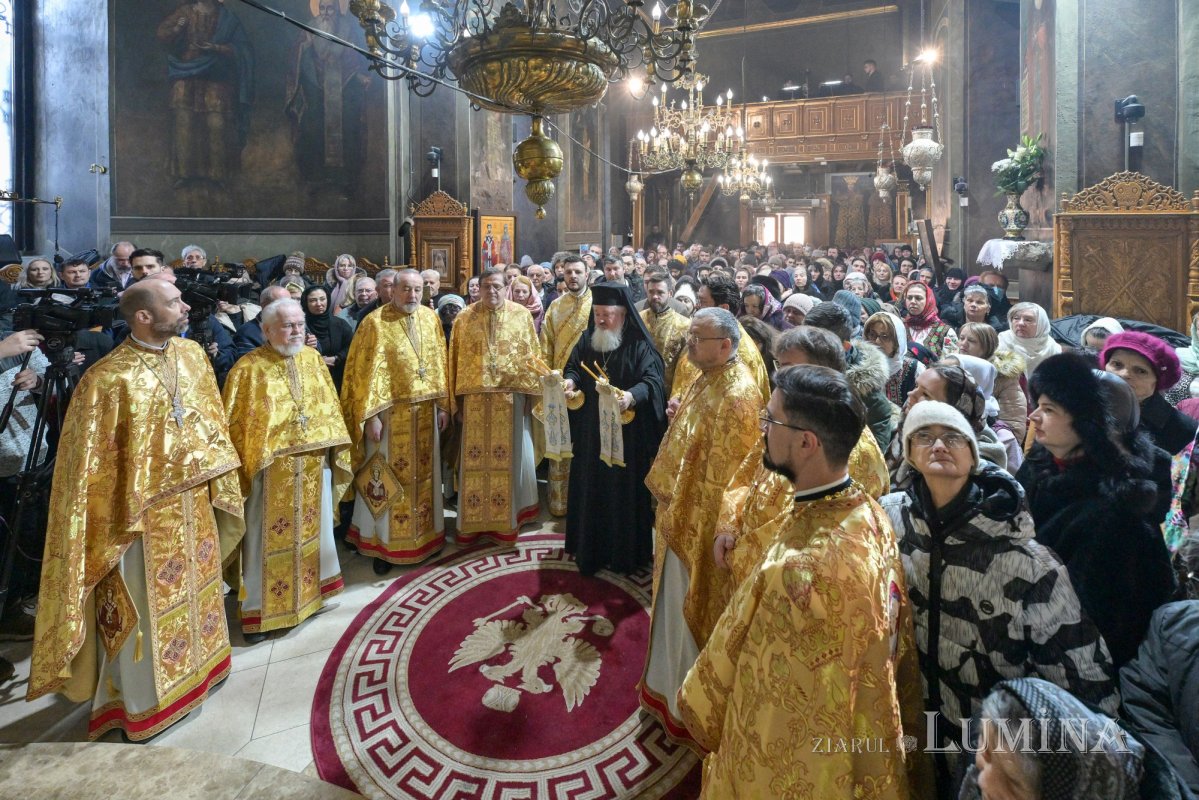 Prăznuire luminoasă la Biserica „Sfântul Anton”‑Curtea Veche 353064