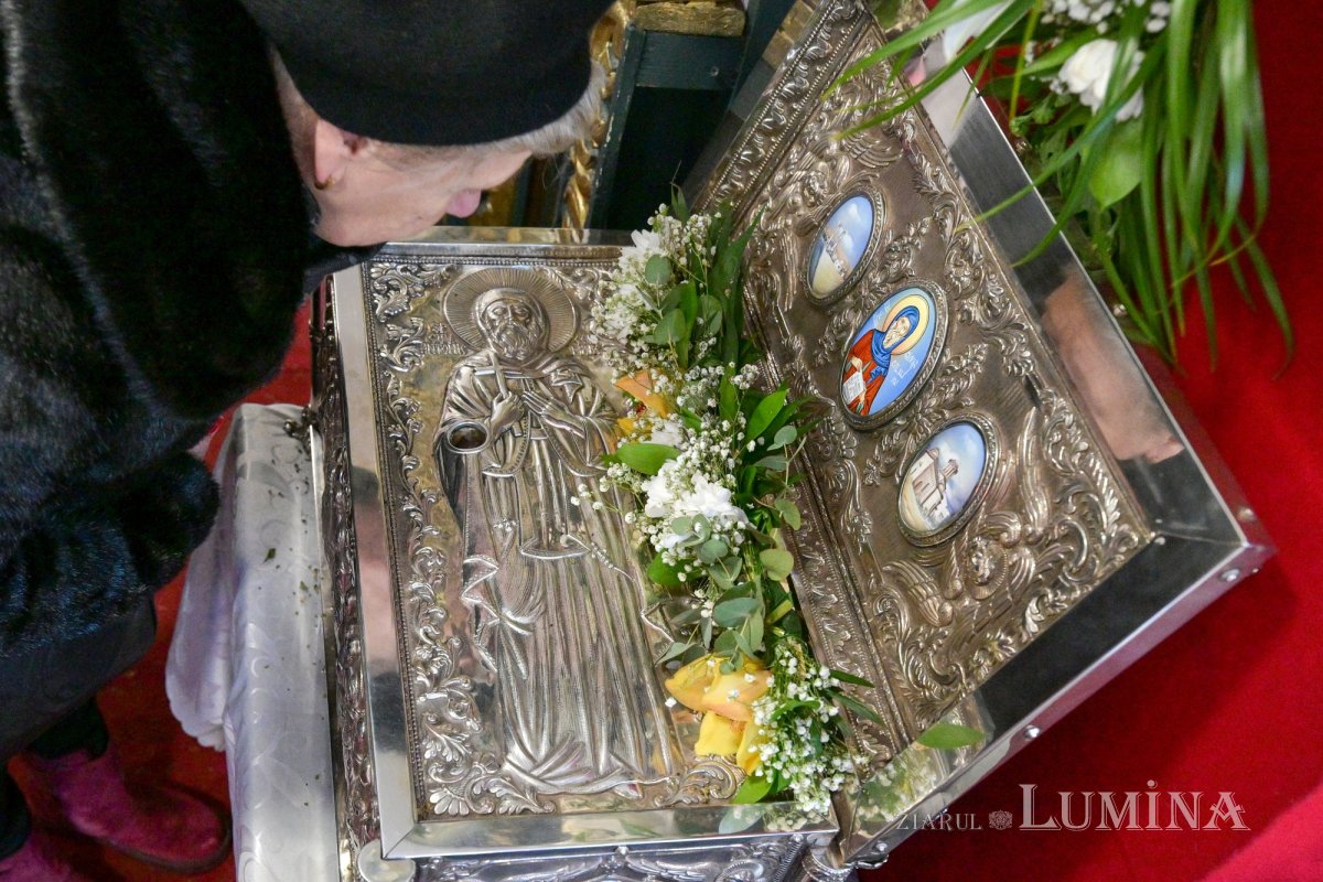 Prăznuire luminoasă la Biserica „Sfântul Anton”‑Curtea Veche 353065