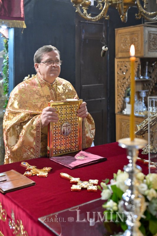Prăznuire luminoasă la Biserica „Sfântul Anton”‑Curtea Veche 353066
