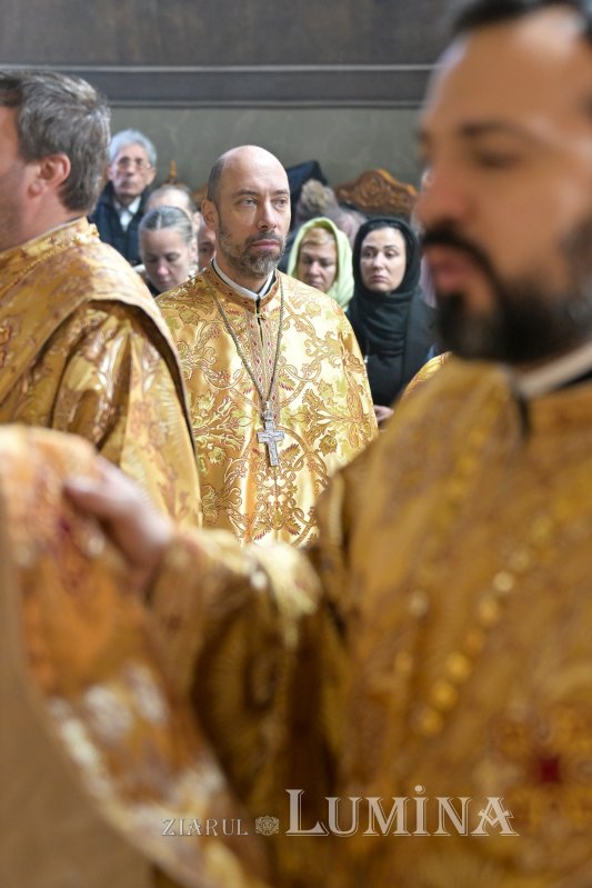 Prăznuire luminoasă la Biserica „Sfântul Anton”‑Curtea Veche 353072