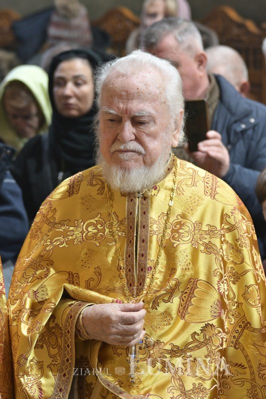 Prăznuire luminoasă la Biserica „Sfântul Anton”‑Curtea Veche 353073