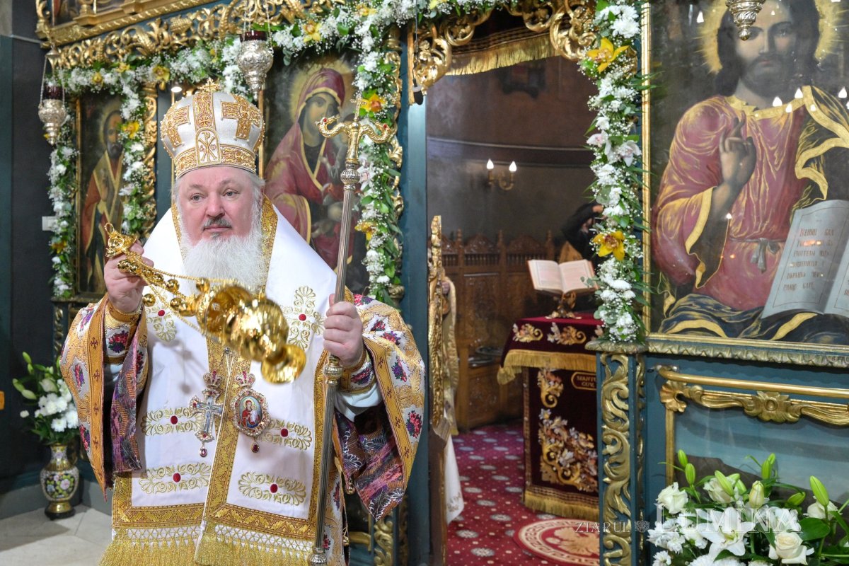 Prăznuire luminoasă la Biserica „Sfântul Anton”‑Curtea Veche 353080