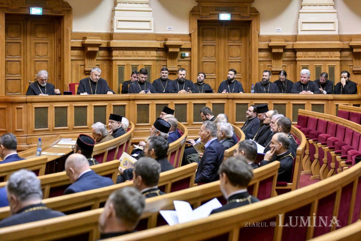 Adunarea eparhială a Arhiepiscopiei Bucureștilor 353470