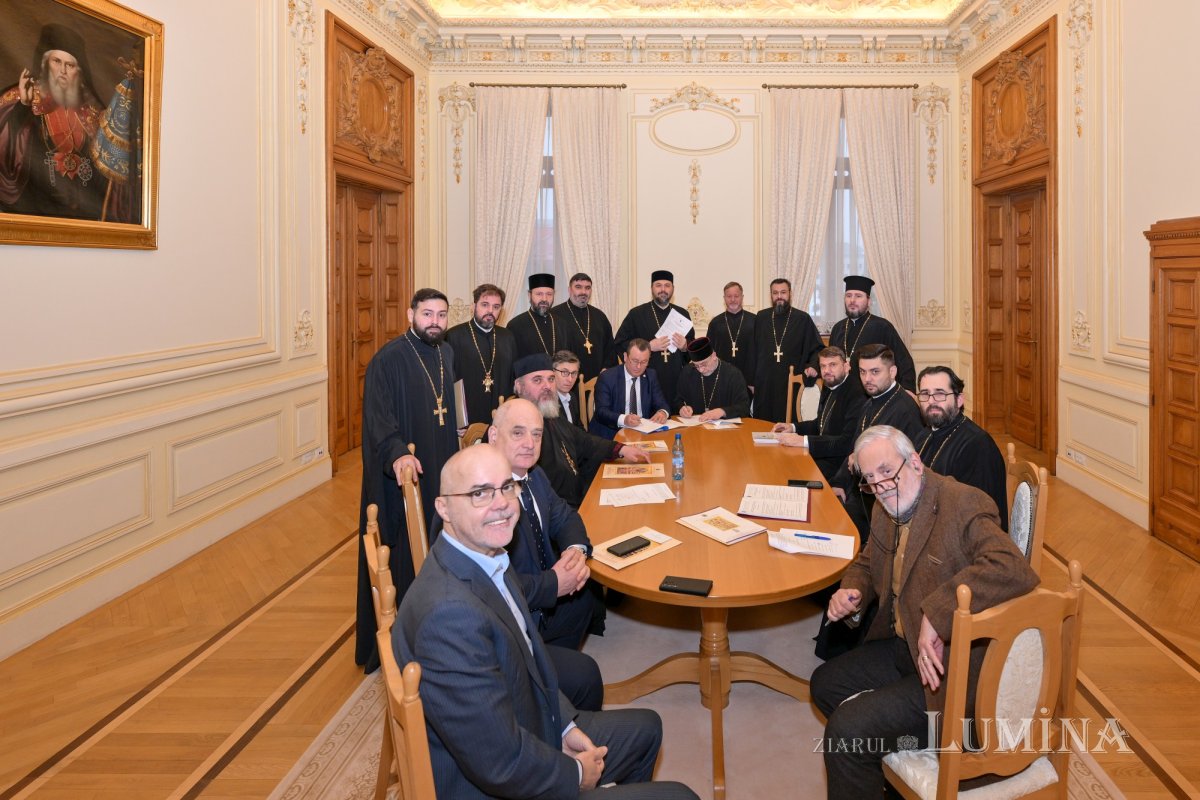 Adunarea eparhială a Arhiepiscopiei Bucureștilor 353474