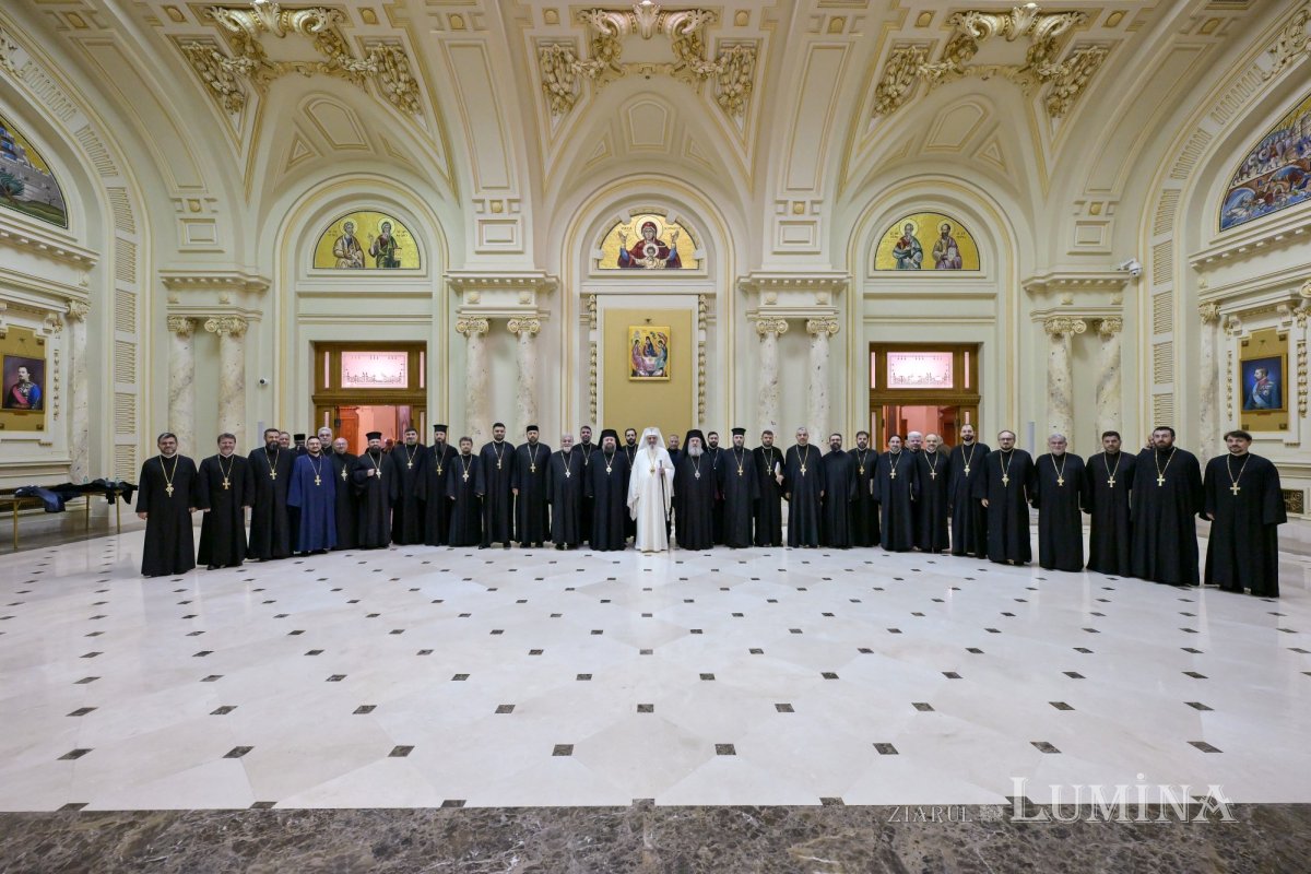 Adunarea eparhială a Arhiepiscopiei Bucureștilor 353484