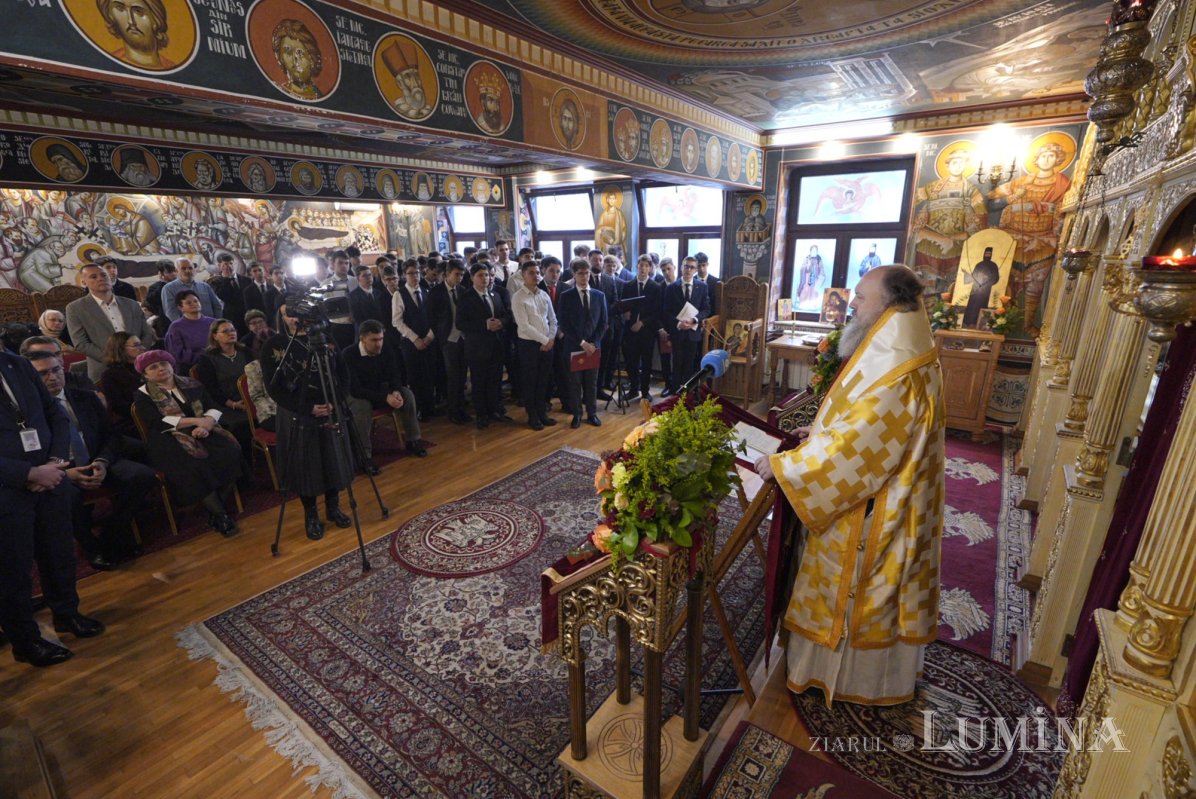 Seminarul Teologic din București și-a cinstit ocrotitorul 353660