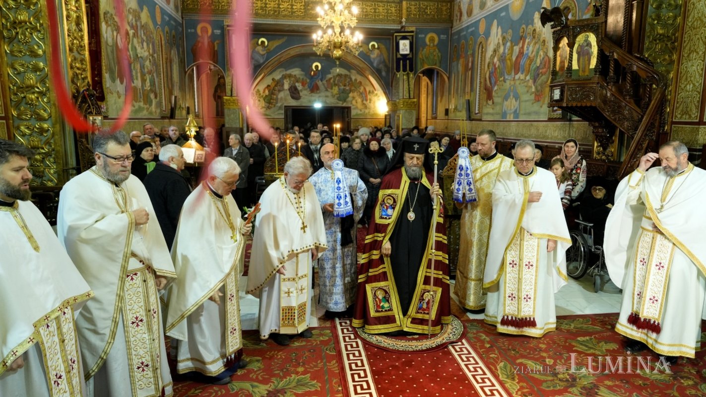 Binecuvântare arhierească pentru comunitatea din cartierul sibian Trei Stejari 353712