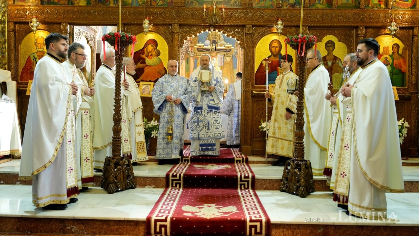 Binecuvântare arhierească pentru comunitatea din cartierul sibian Trei Stejari 353718