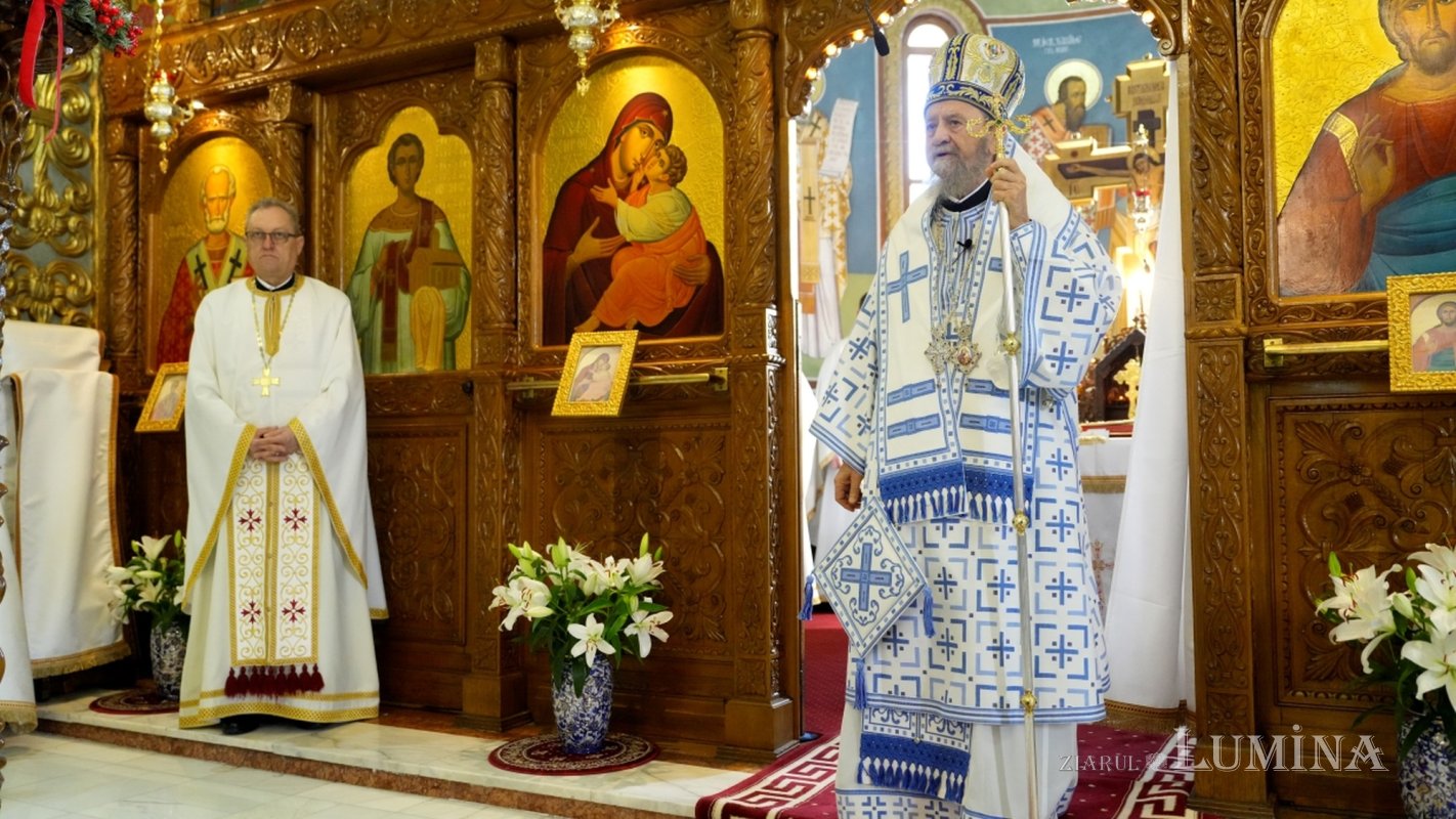 Binecuvântare arhierească pentru comunitatea din cartierul sibian Trei Stejari 353724
